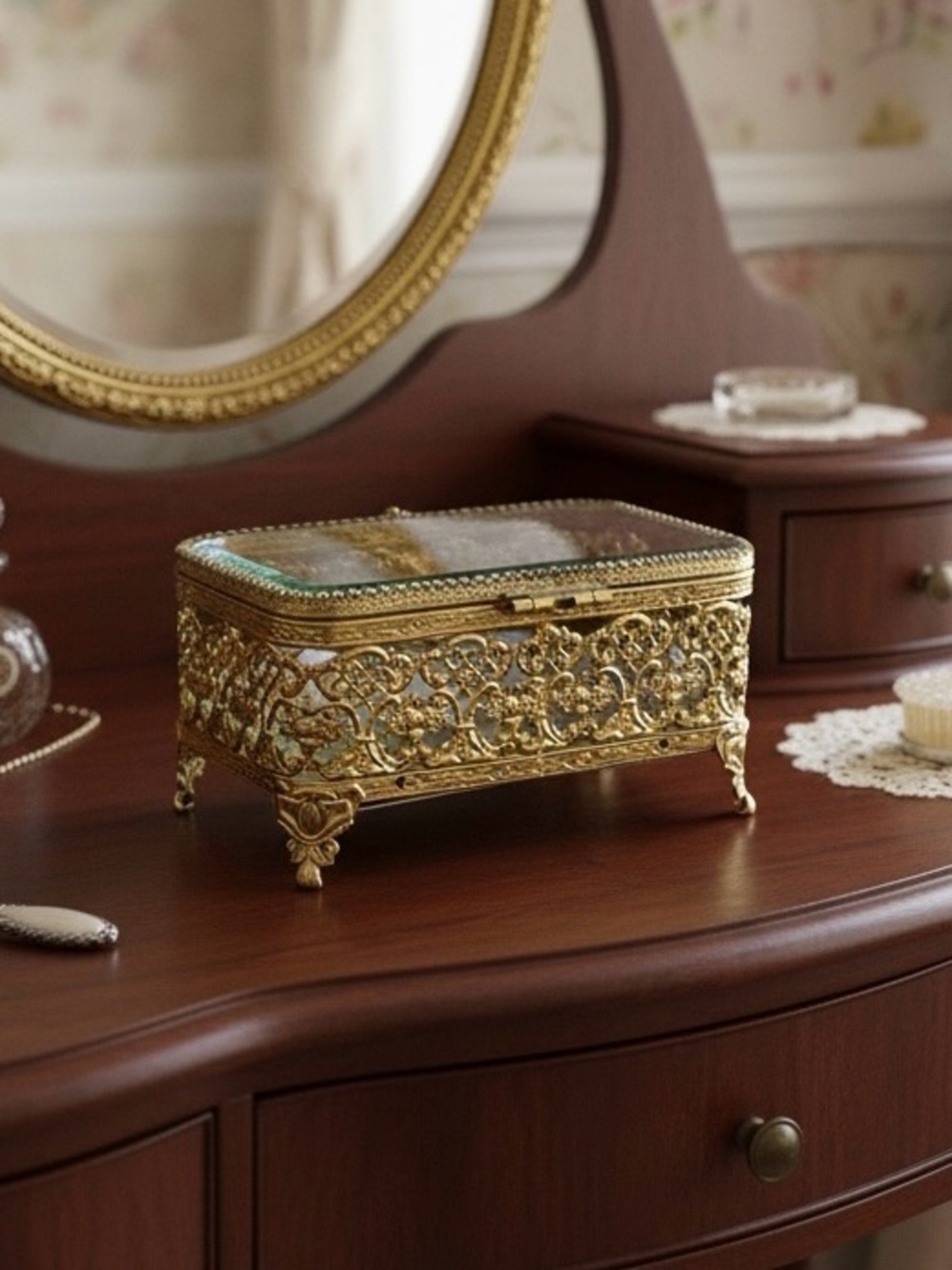1960s Matson 24k Gold Plated Ornate Ormolu Filigree Footed Jewelry Box